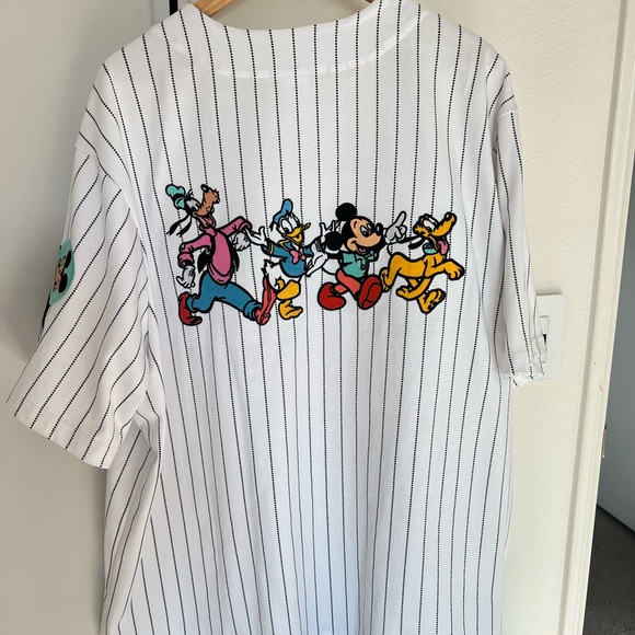 Disney Jersey XXL - Picture 4 of 5
